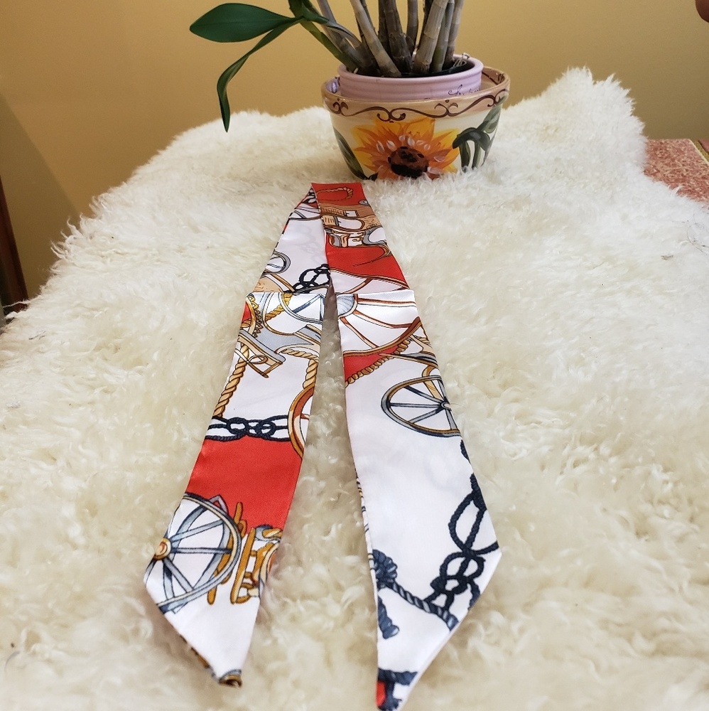 👜Silk scarf👜